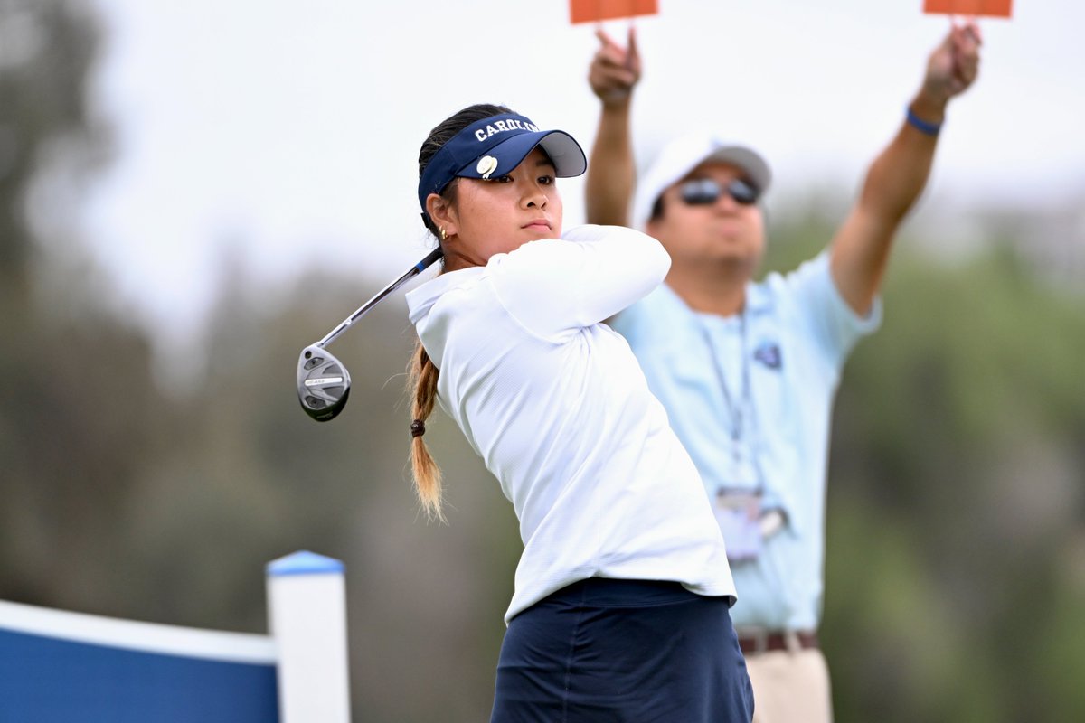 uncwomensgolf's tweet photo. Helen Yeung shoots even par in the second round to tie for 22nd in stroke play in the U.S. Women's Amateur. Advances to match play round of 64. Faces Maggie Ma this afternoon at 2:55 p.m. #GoHeels https://t.co/1NzIkUFewx