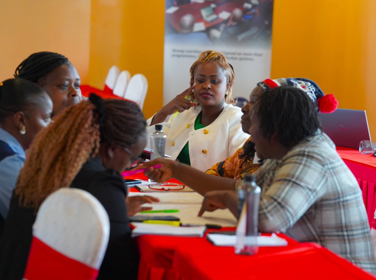 CAREinKenya's tweet photo. 🧵2/

.@CAREinKenya  Over three days, they tackled the stereotypes that hold women back and explored what really builds strong leaders, mentorship, networks, and safe spaces to lead.

From managing savings groups to shaping cooperative boardrooms and community leadership these women are just getting started. 

#CAREAlwaysThere #WomensLeadership #CooperativeDevelopment #WomenLead