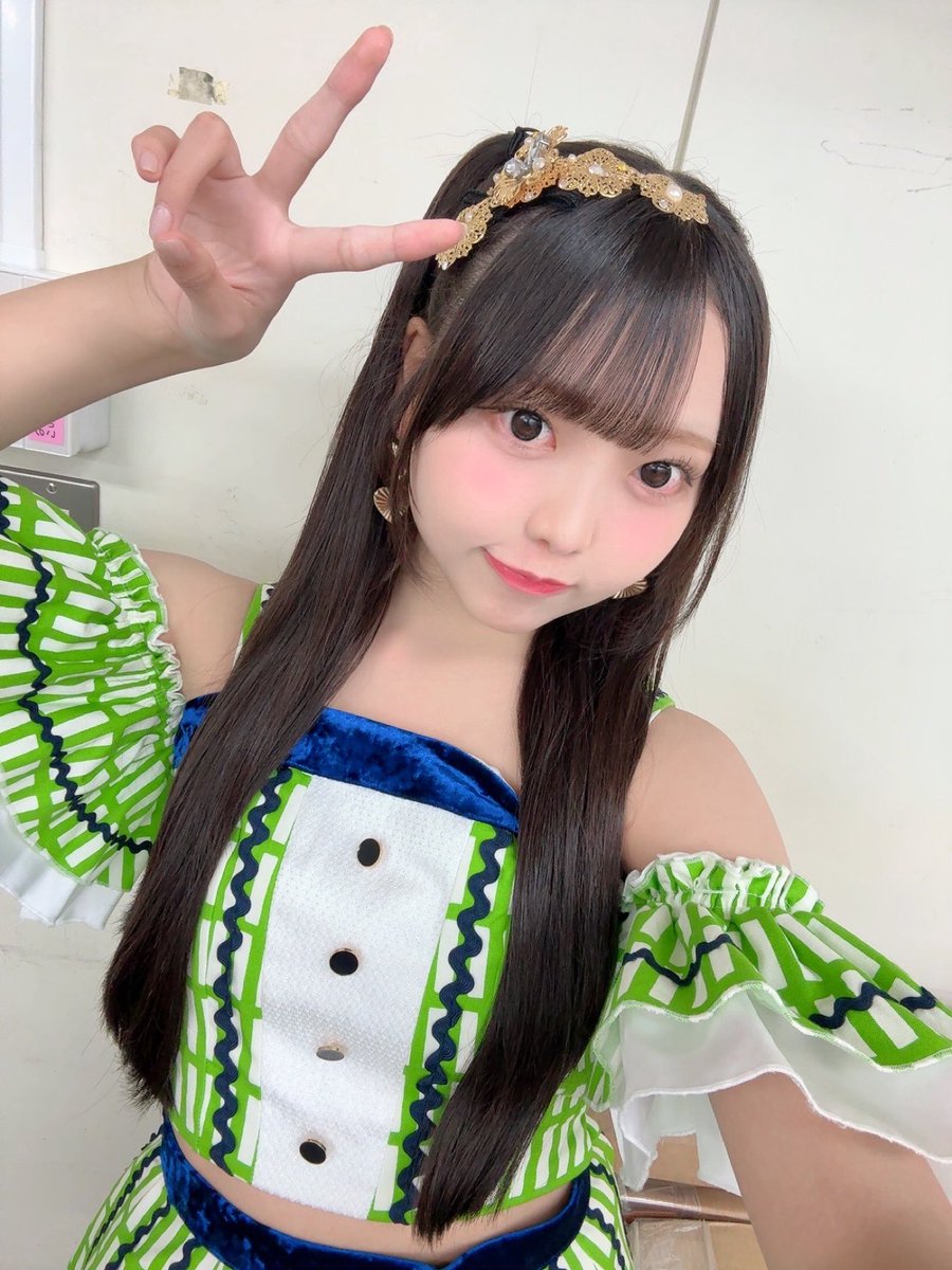 kurumi_ske48_'s tweet photo. 私にとって身の引き締まる色💚🔥✨️✨️ https://t.co/qglwk4OmSR