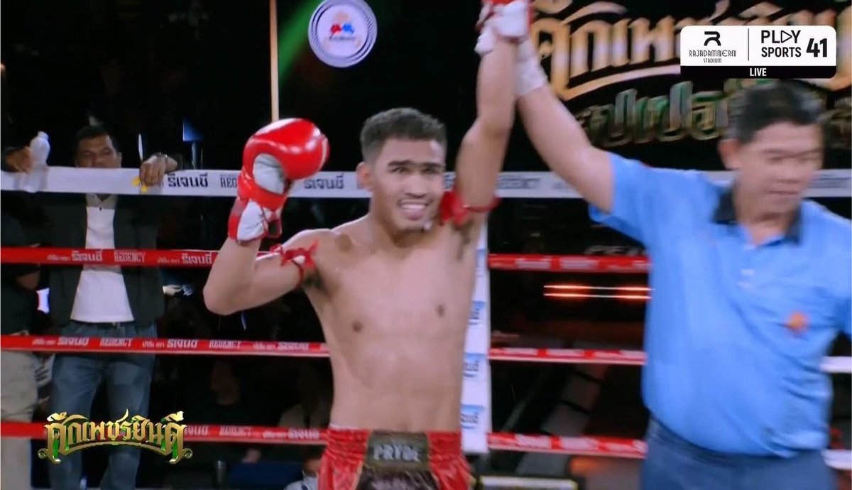 esrmuaythai's tweet photo. Laempo 🇹🇭 puts on a masterclass as he defeats Dokmaifa 🇹🇭 by decision. 

Great to see Laempo get his mojo back, he looked great out there today 🔥 

#Petchyindee #RajadamnernStadium https://t.co/d6EaeaZ5HB
