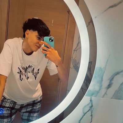 GSG_500's tweet photo. #صورة_جديدة_للملف_الشخصي https://t.co/U78D8w4FYF