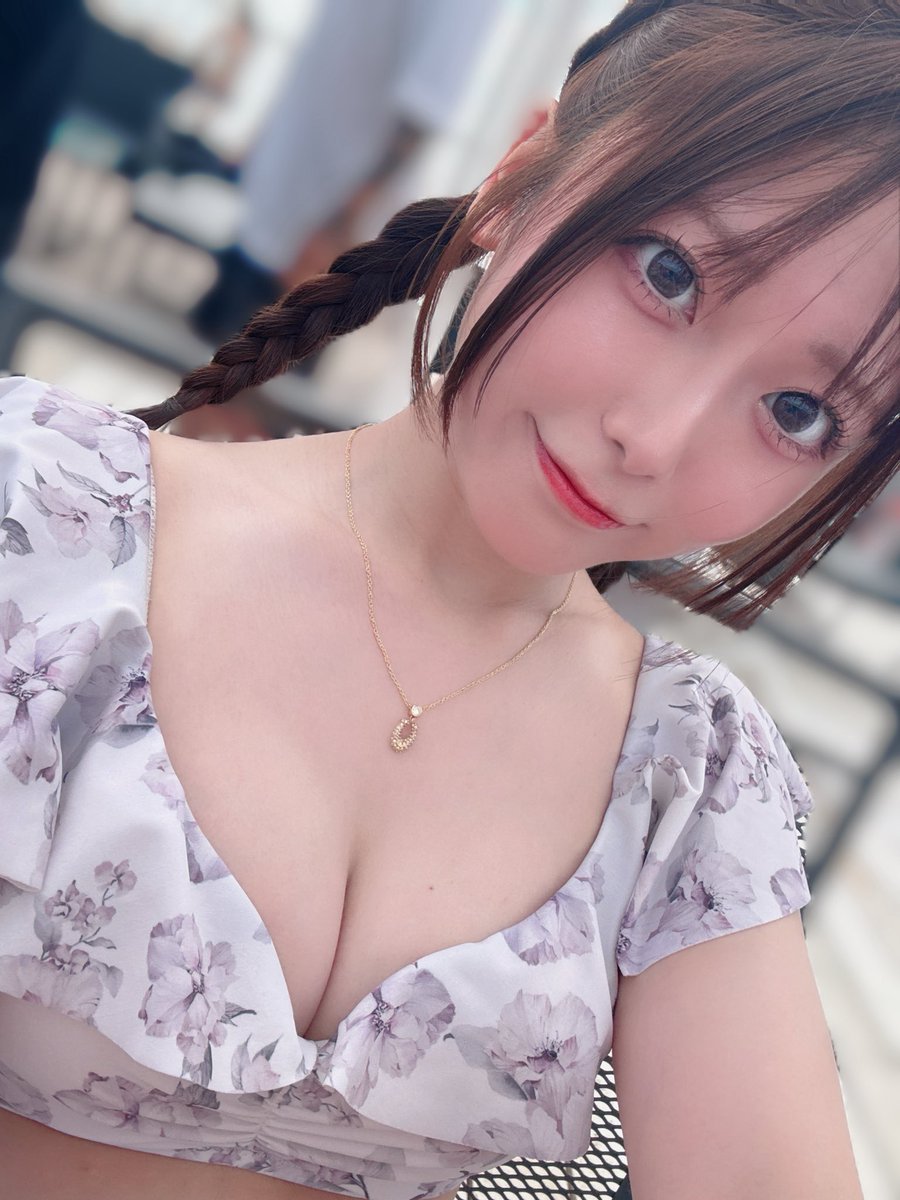 ic_aru's tweet photo. 今年初水着🫶🏻 https://t.co/x7g9iyBMkQ
