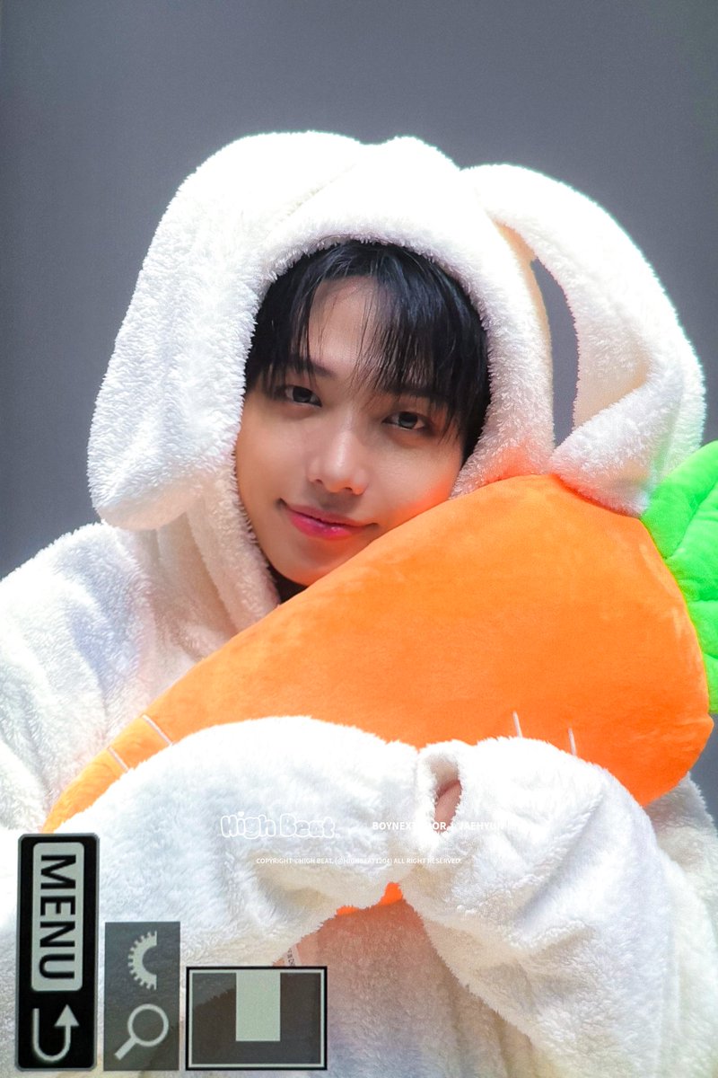 HighBeat1204's tweet photo. 260806
🐰🥕
#BOYNEXTDOOR #보이넥스트도어
#명재현 #JAEHYUN https://t.co/UhU8aJjko2