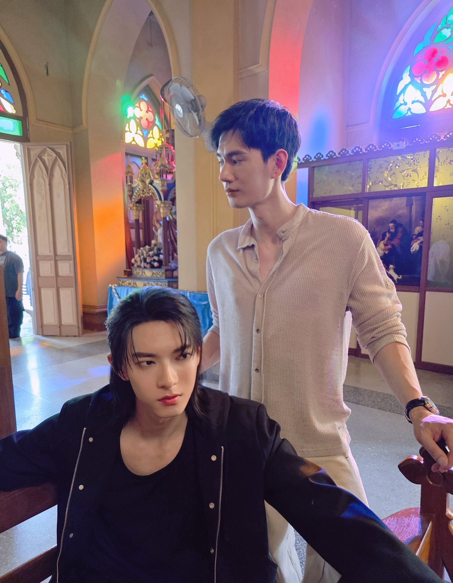 TheGrimLoverTH's tweet photo. พ่อหนุ่ม กึงขายยังไงจ๊ะ 3 โล 100 มั้ยจ๊ะ ? 

#TheGrimLover 
#รักลืมตาย https://t.co/kgwlN1naks