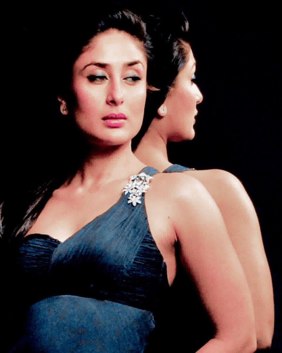 Celebtadkazone's tweet photo. Bebo 🔥

#KareenaKapoor #KareenaKapoorKhan https://t.co/GdQpgfk2TK