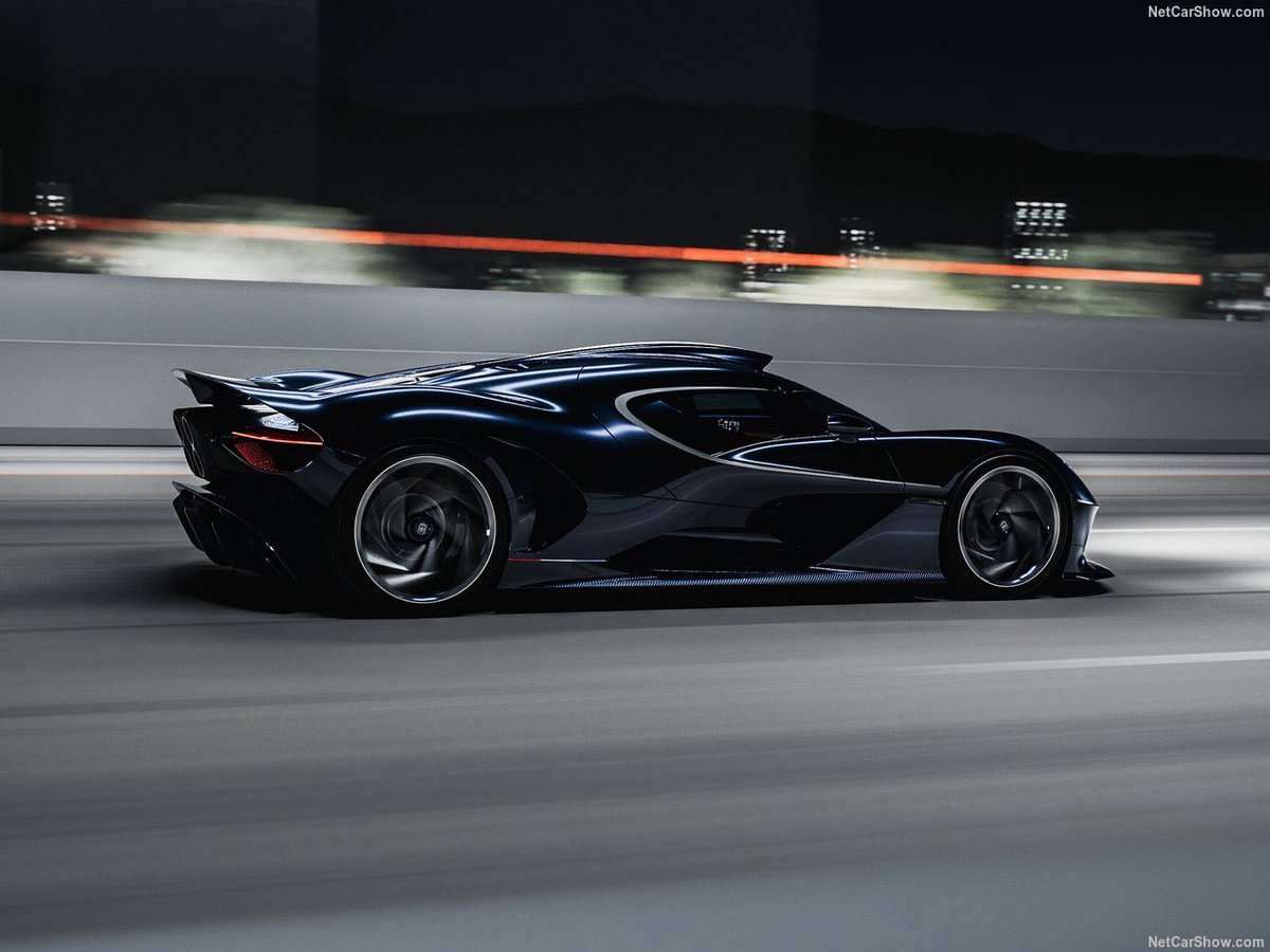 911addict_'s tweet photo. Je sais pas si on se rend compte 

J’ai rarement vu une hypercar aussi désirable. https://t.co/M8G3XOtsWJ