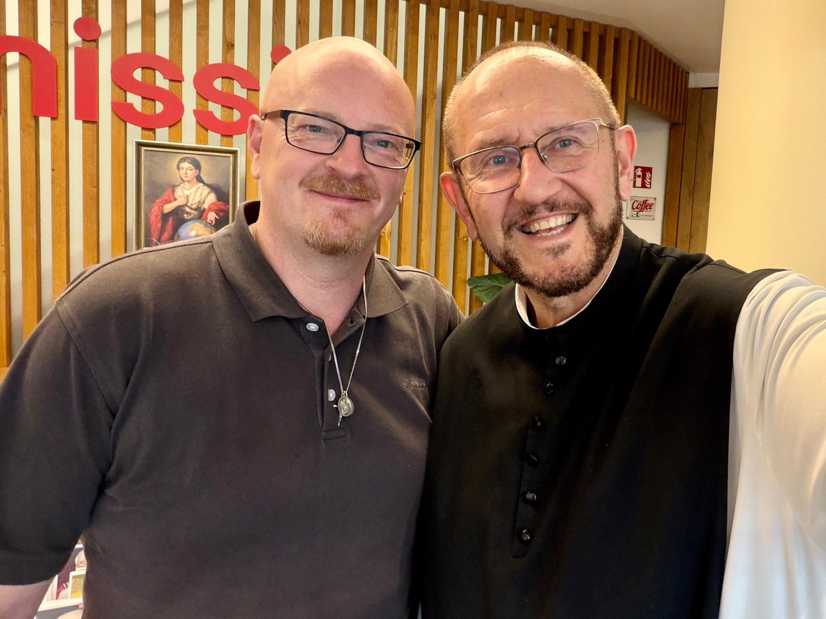 riccardo_wagner's tweet photo. Es geht weiter beim Neustart bei  @DieTagespost - es freut mich riesig, dass wir nun bekanntgeben können, dass Pater Karl Wallner OCist, der Ende des Monats turnusgemäß sein Amt als Nationaldirektor von Missio Österreich abgibt zusätzlich zu seinen neuen Aufgaben im Stift Heiligenkreuz und der Hochschule Heiligenkreuz, ins Team der Tagespost als geistlicher Mitherausgeber eintritt. Pater Karl Wallner hat in den vergangenen Jahren bewiesen, wie man als Geistlicher katholische Inhalte zukunftsgerichtet kommuniziert. Er versteht es als seine Mission, auch ein Publikum weit über das klassische Kirchenmilieu hinaus zu erreichen. Genau das ist der Anspruch der ,Tagespost‘: gesellschaftliche Debatten aktiv aus christlicher Perspektive zu führen. Wir freuen uns außerordentlich, dass er diesen Auftrag künftig mit uns trägt“ 
Hier unsere Meldung - https://t.co/lTDfm2LwVo

Und nicht vergessen: Katholiken lesen Tagespost - jetzt zabonnieren. https://t.co/G5FcIeqKNY
