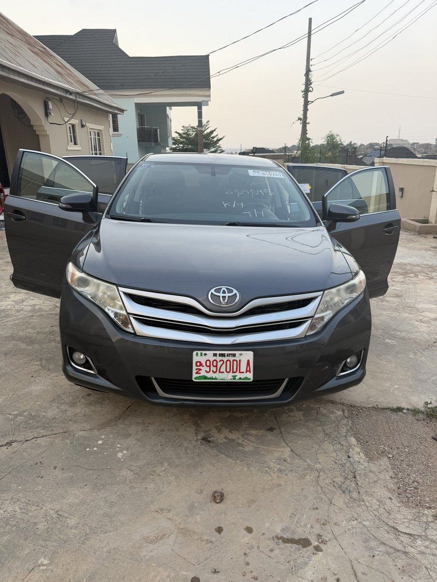 Umarnla's tweet photo. Toyota Venza 2014 LE available

Foreign used 

Custom: April 2026
 
18.5m

Location: Ibadan 

#CarsForSale #venza #toyotavenza https://t.co/2yWsVXtvty
