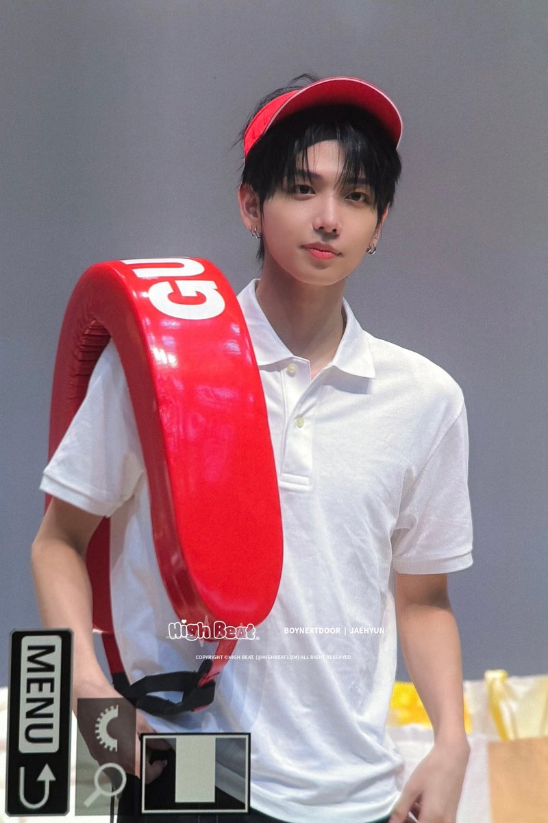 ppppyongg's tweet photo. (풍덩) https://t.co/AKjKjvZuvQ