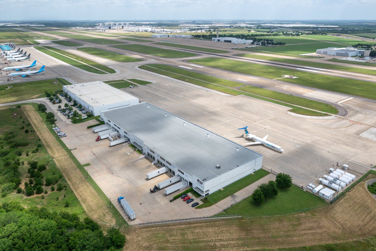 jobyaviation's tweet photo. Texas, we're on the way. 🤠

Joby has signed a lease for 45,000 square feet at Perot Field Fort Worth Alliance Airport, the first significant eVTOL manufacturer presence in North Texas.

This site will serve as our base as we prepare for our first eIPP flights across the Dallas-Fort Worth metroplex.

Full release ⬇️