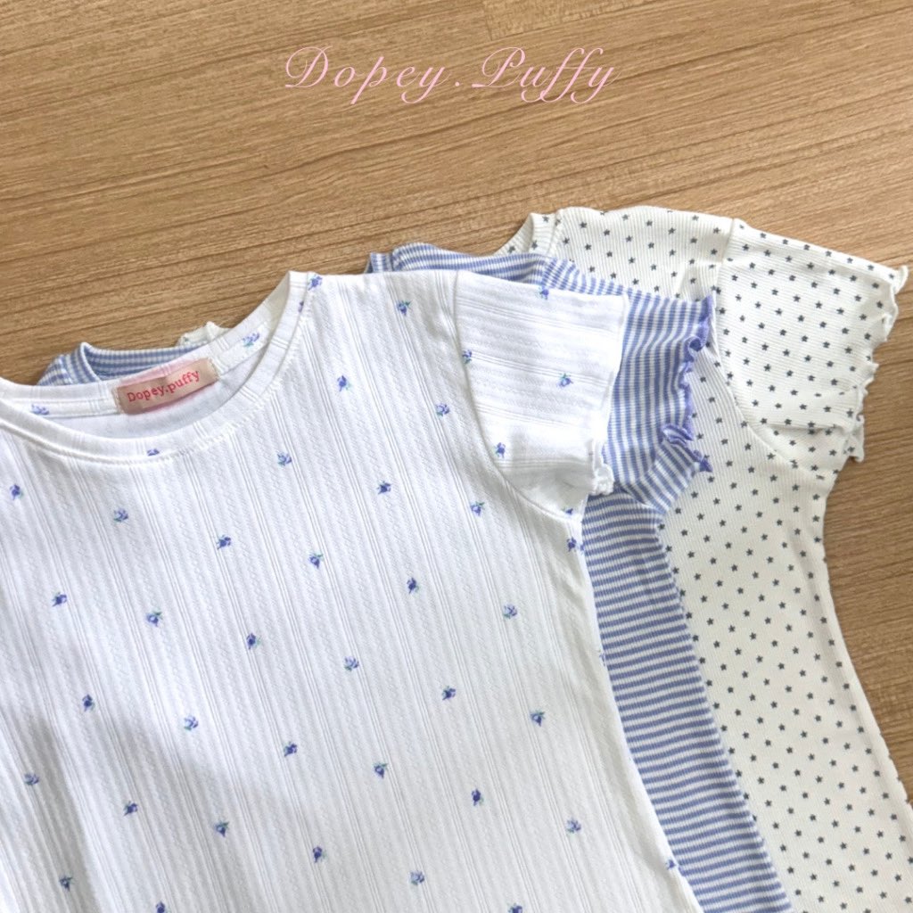thisisnotdm's tweet photo. @pha_ni49642 ขออนุญาตค่าา แนะนำเป็นน้องเสื้อยืดลายน่ารักๆ ใส่ไปคอนก็เริ่ด กลับบ้านเอาไปแมทได้อีกหลายลุค!!! 🧚🏻‍♀️✨

https://t.co/nFBwW6iJUd

https://t.co/XP2RNIRKtp

https://t.co/Azo1tktRYK https://t.co/bt96WSFmkU