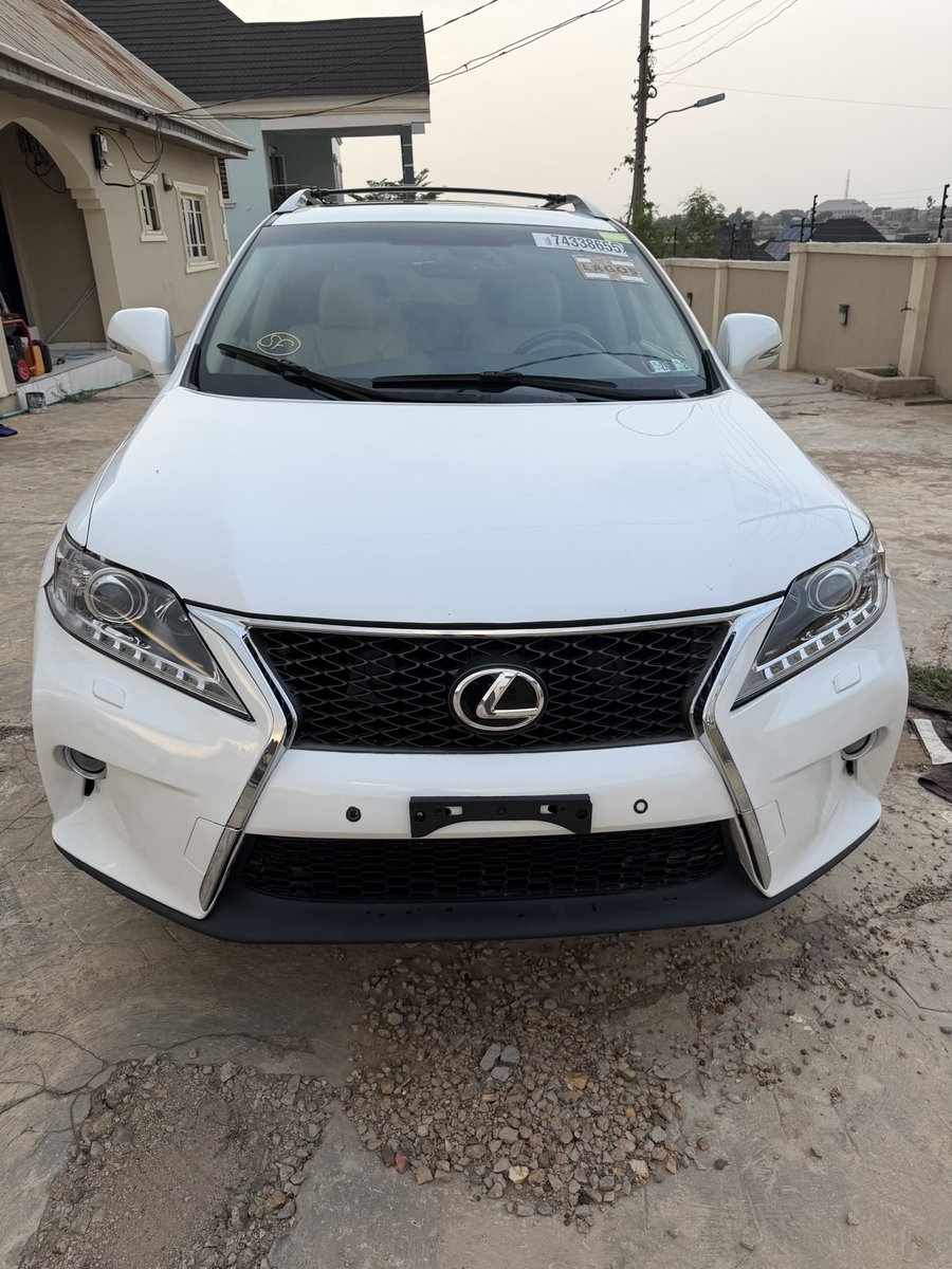 Umarnla's tweet photo. Lexus RX 350 2015 AWD For sale. 

Custom: April 2026

Location: Ibadan 

Price: N24.5m

#CarsForSale #rx350 #lexusrx350 #lexus https://t.co/RMTgenqT3l