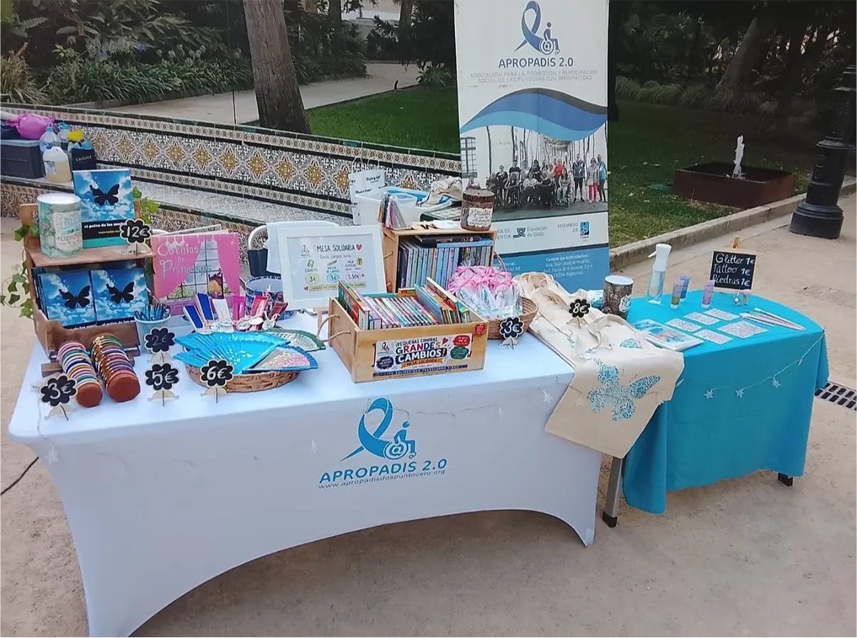 Apropadis's tweet photo. 📍 ¡Os esperamos en la Calle Ancha! Venid a conocernos, disfrutar del ambiente y descubrir todo lo que hemos preparado con mucha ilusión. ¡Nos encantará recibiros!

Entre todos podemos hacer que llegue a mucha más gente. ¡Muchísimas gracias por vuestro apoyo y colaboración! 💙🙌🏼 https://t.co/bkIil2xxkg
