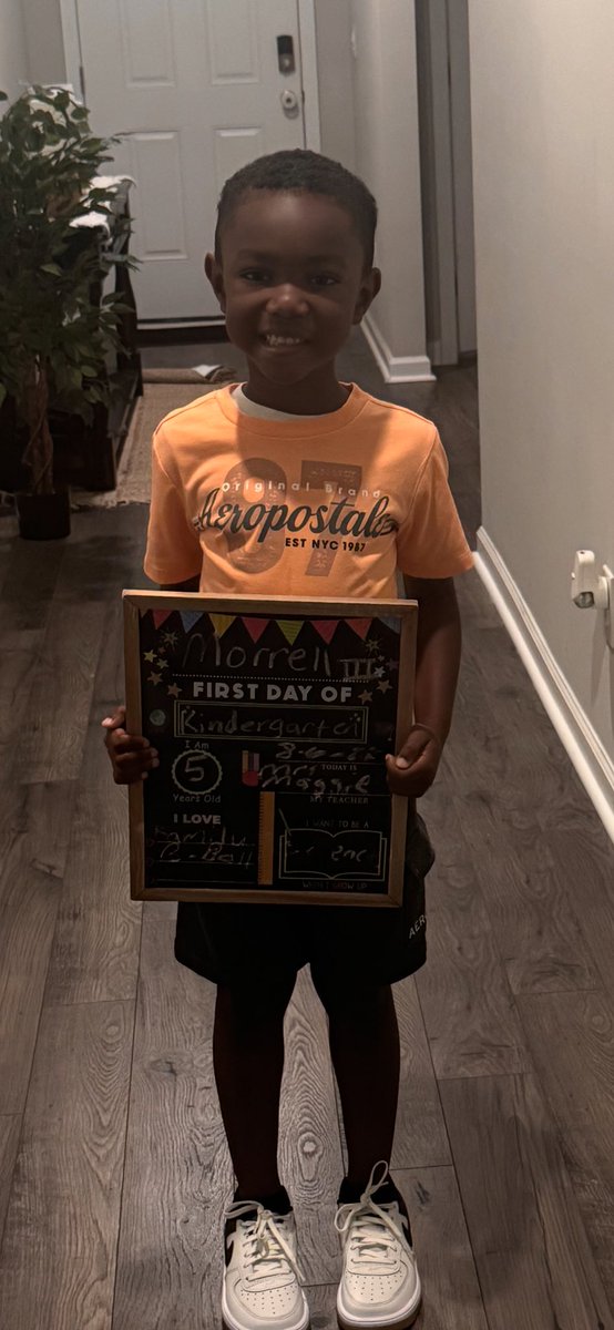 MoCarterFOX54's tweet photo. First day of Kindergarten for Morrell III / MC3! Praying that he has a prosperous and successful year. ๐#CarterKid https://t.co/L1DX9gKdD2