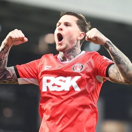 psycoarsenal's tweet photo. Excl: Scotland striker Lyndon Dykes has agreed to join Millwall among several proposals.

Deal verbally done with medical and formal steps to follow. #millwallfc https://t.co/FyiTleYCSP