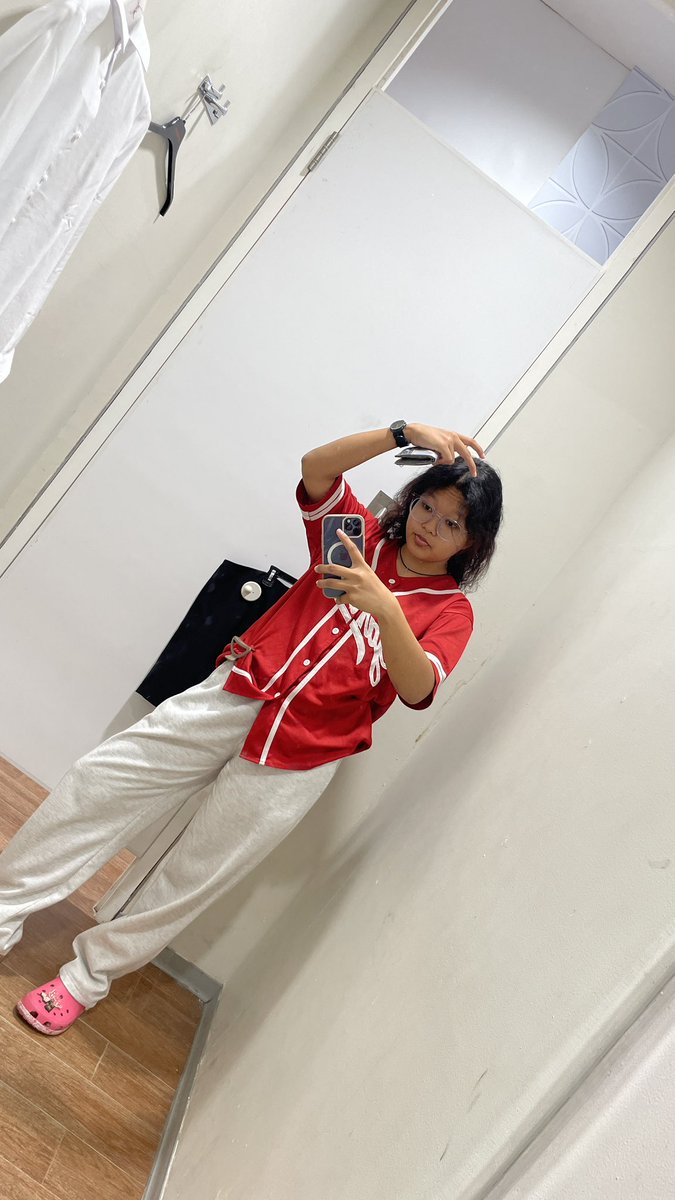 antsya21's tweet photo. ^_^ https://t.co/4Rt4EtwBFs