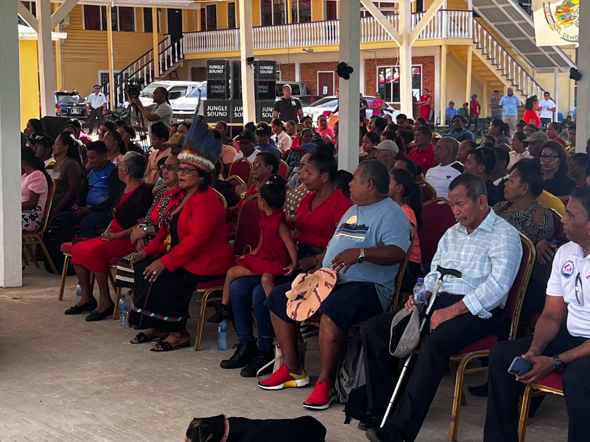PAHOCaribbean's tweet photo. Over 200 residents attended the President’s outreach in Mabaruma, sharing community priorities and future aspirations, while remembering those affected by the recent ferry tragedy. 
#RegionOne #CommunityVoices https://t.co/5Hnpn7Rr8g