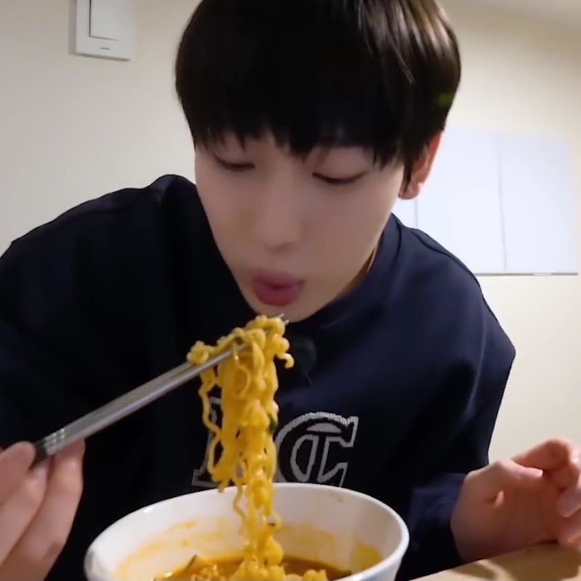 ponulab's tweet photo. 냠냠떤 키우기 https://t.co/3JlUhn1w0v