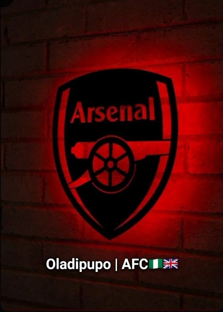 RajiAFC's tweet photo. 🚨 𝗕𝗥𝗘𝗔𝗞𝗜𝗡𝗚 
Arsenal offered Vinícius Júnior one of the biggest packages in Premier League history but the Brazilian is set to renew with Real Madrid.😏 
𝗞𝗘𝗬 𝗗𝗘𝗧𝗔𝗜𝗟𝗦:
• Huge financial & brand package presented
• Direct talks with player and camp
• Club remained confident until very recently
𝗪𝗛𝗔𝗧 𝗜𝗧 𝗠𝗘𝗔𝗡𝗦:
Ownership, Berta and Arteta went all-out for the world’s best left winger. Focus now shifts to alternative attacking and defensive reinforcements.
❓How do you rate Arsenal’s attempt to land Vini?
#AFC #RMFC

Source: [@HandofArsenal]