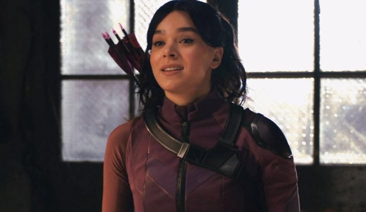 KBishopBR's tweet photo. Hoje, 6 de agosto de 2026, faz exatamente 1.000 dias desde a última vez que a Kate Bishop foi vista em live-action no MCU https://t.co/AjxY2lQP8V