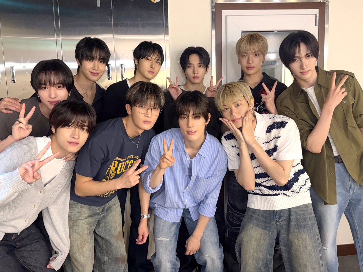 xikers_official's tweet photo. [👀] 260806

#Hi_kers👋 #xikers #싸이커스 https://t.co/u0Q7jMqs0b