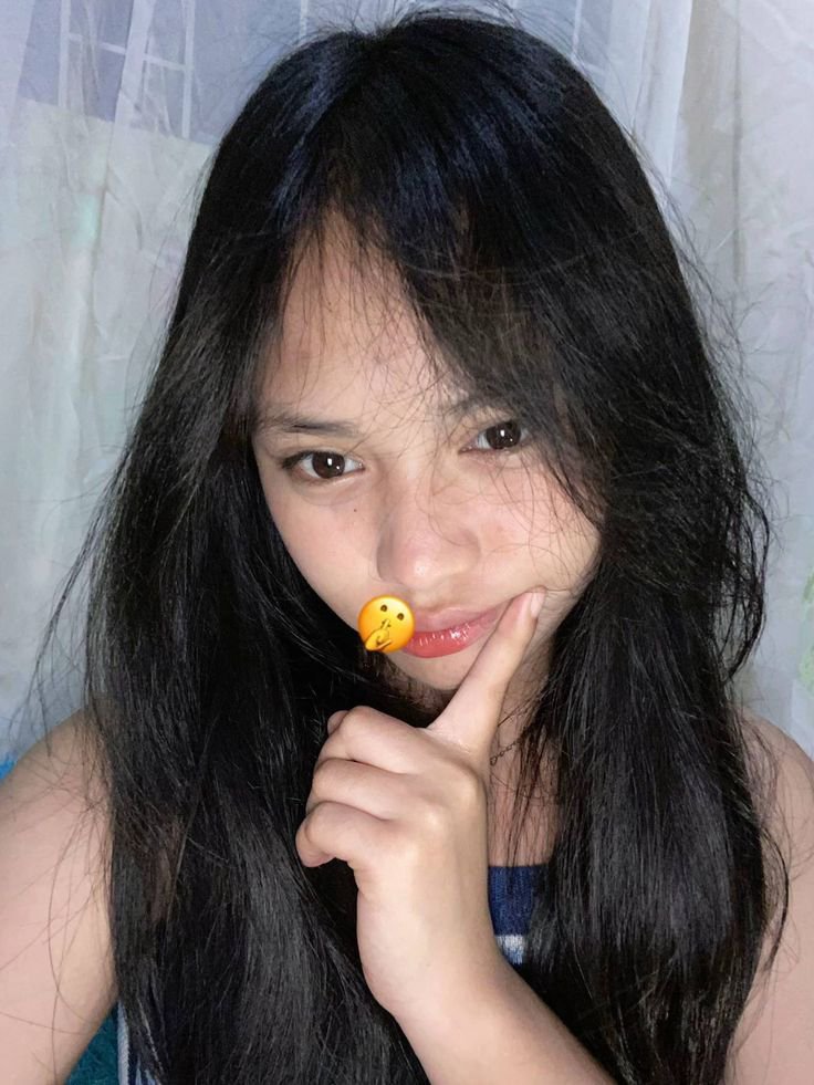 Bold_squash02's tweet photo. njir ditinggal sendirian dirumah pas malam Jumat 😌😭😭 https://t.co/yGCRoR6cjd