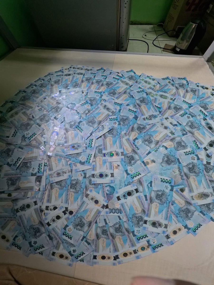 rvinjayx_'s tweet photo. Magkakapera ka ngayon 🤑😲 https://t.co/pVIyJ2TH9v