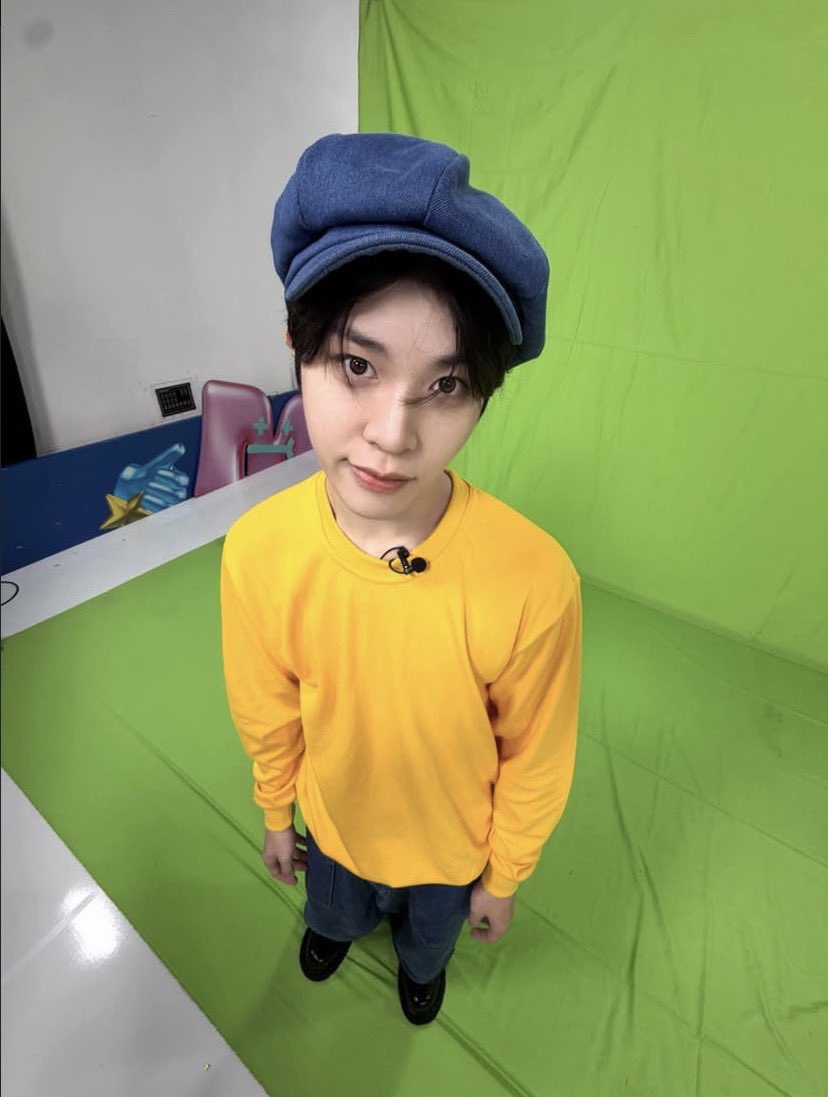 bakwanseember's tweet photo. "di hape kakak ada game gak? aku mau liat" https://t.co/GahgSmIn6v