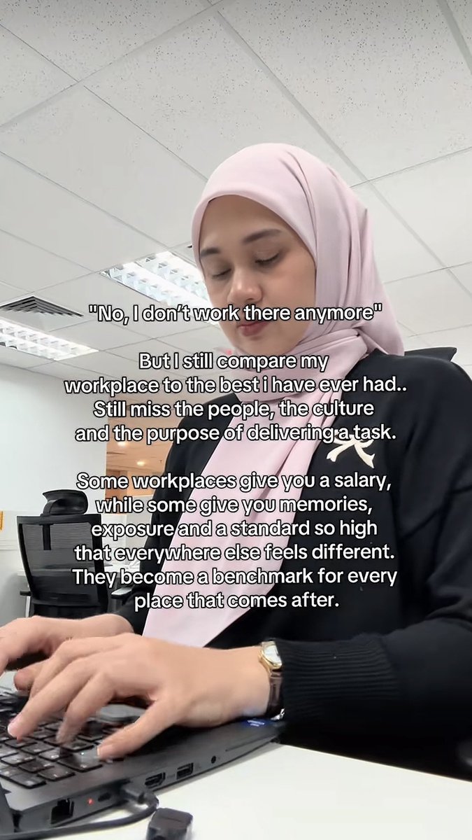 terguncank's tweet photo. Mgkn lebay tp hari ini bnr2 kangen tim dan teman2 di kantor lama😭🥺🫶🏻 life looked so much different than it was last year, had i known things will turn out the way it is now… maybe i wouldve lived it differently😭😔 https://t.co/ml0k3VPPts