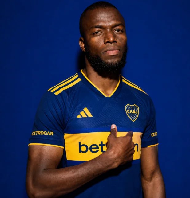 Labocatw's tweet photo. ELLOS TRAEN A ALMADA? 

NOSOTROS TRAEMOS A ENNER VALENCIA 

EXPERIENCIA Y CALIDAD EN ESTADO PURO 🇪🇨 https://t.co/xvfyn23ghG