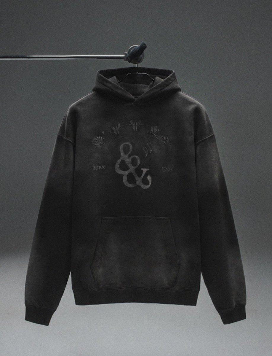ludsmndz's tweet photo. Inch check 

SCOUPS BDAY HOODIE DUP3

CN manuf
Hoodie- ₱1200 + ISF + LOCAL SF

SIZES AVAILABLE Medium&amp;Large (please base on the size chart from w3verse)

📍 design will be embroidered

DEADLINE OF PAYMENT
50% upon OC
50% once onhand https://t.co/4lPM4KUXJa