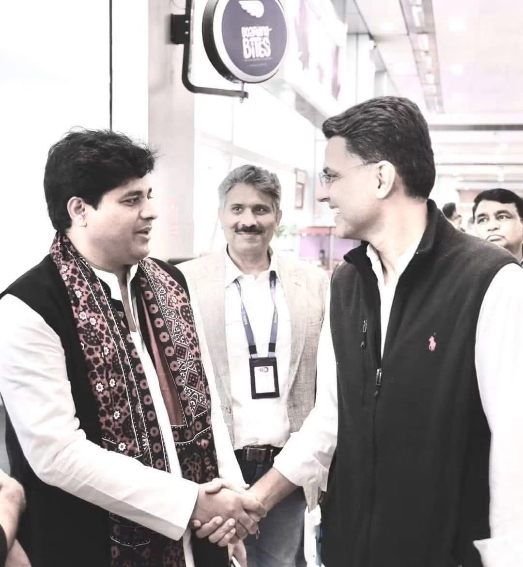 RSharma_INC's tweet photo. राज्यसभा सांसद और अखिल भारतीय कांग्रेस कमेटी के अल्पसंख्यक प्रकोष्ठ के राष्ट्रीय अध्यक्ष @ShayarImran जी को जन्मदिन की हार्दिक शुभकामनाएं।
@SachinPilot https://t.co/0Q7J0PIYGE