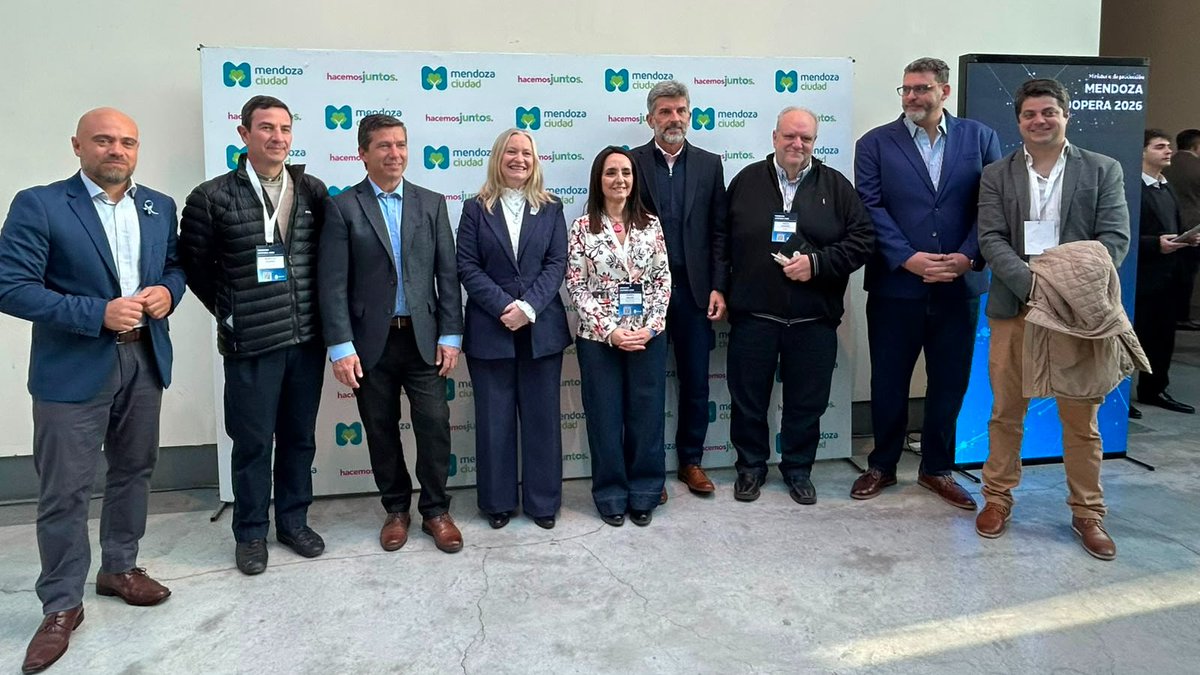 ACOVI_'s tweet photo. Participamos en una nueva edición de #MendozaCoopera2026, un espacio de encuentro que fortalece el diálogo entre el Estado, el movimiento cooperativo y los distintos actores del desarrollo productivo🤝🍇 #Cooperativismo #EconomíaSocial https://t.co/iX4DJbJdzj