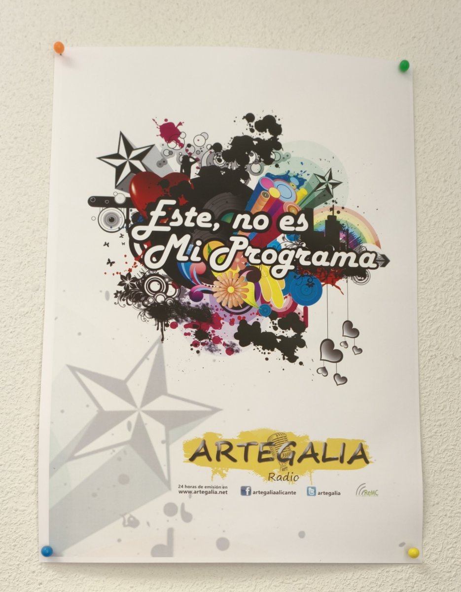 estenoesmipro's tweet photo. #Podcast 288 "Lo que dura una canción" 2. Sección del magazine sociocultural, en lo que dura la canción. Hoy: #Psicología. Iracy Llinares Alves @iracypsicologia
@iracyalicante #podcasts #ivoox #radio #Alicante  https://t.co/I81nBssu9k https://t.co/onqrKBeUte
