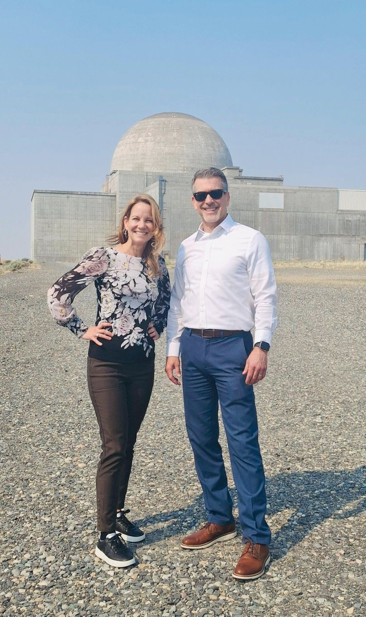 Zap_Energy's tweet photo. Great visit to Energy Northwest and a future location for advanced nuclear deployment adjacent to the Columbia Generating Station. Eastern Washington is rapidly emerging as one of the nation’s premier hubs for advanced nuclear energy and technology innovation, with the infrastructure, partnerships, and expertise to help shape the future of energy.

Thank you to the @EnergyNorthwest team for your hospitality, collaboration, and shared commitment to advancing the next generation of nuclear energy.