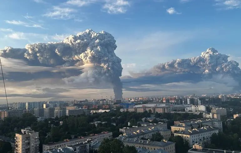 NIC_Dontsov's tweet photo. СВО закінчилась і почалась війна https://t.co/WhCOdGBrYM https://t.co/CIkpMb9Uin