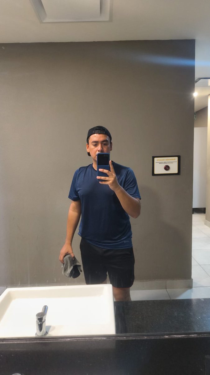 IrvingNez's tweet photo. Gym ✅ https://t.co/l2qiS2TGuS