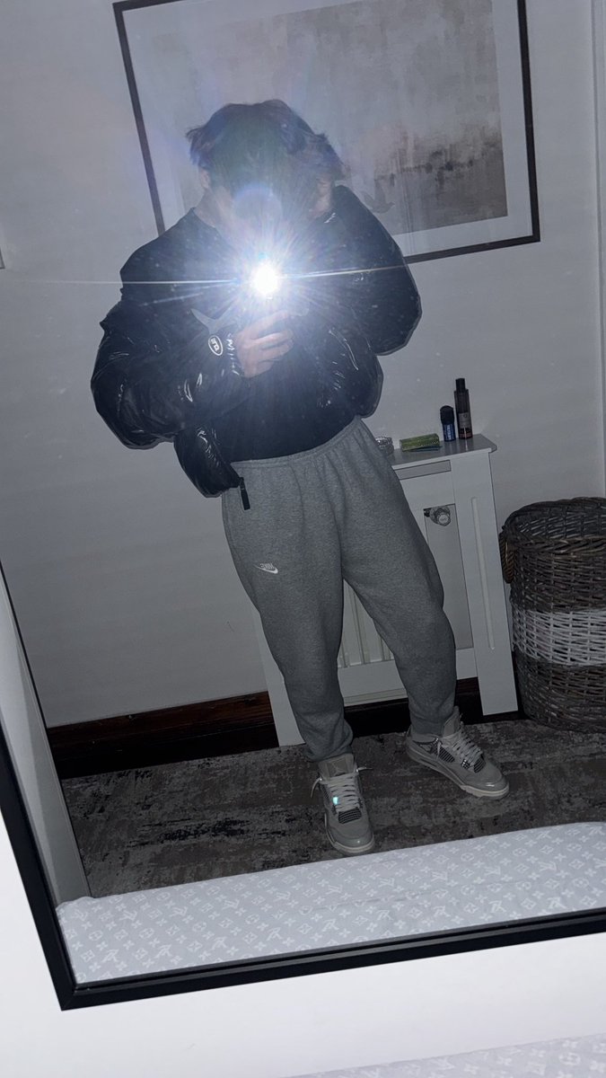 zachwiejaaaa's tweet photo. Insta: zachwiejaaaa #polish #viral https://t.co/6BbG79UeKA
