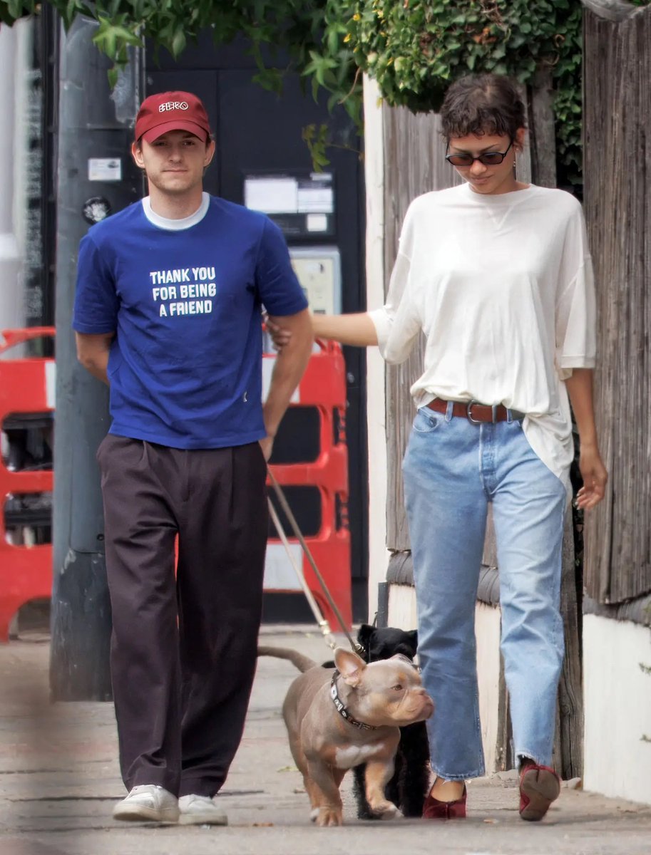 21metgala's tweet photo. Zendaya and Tom Holland in London. https://t.co/Sk0xLcpugl