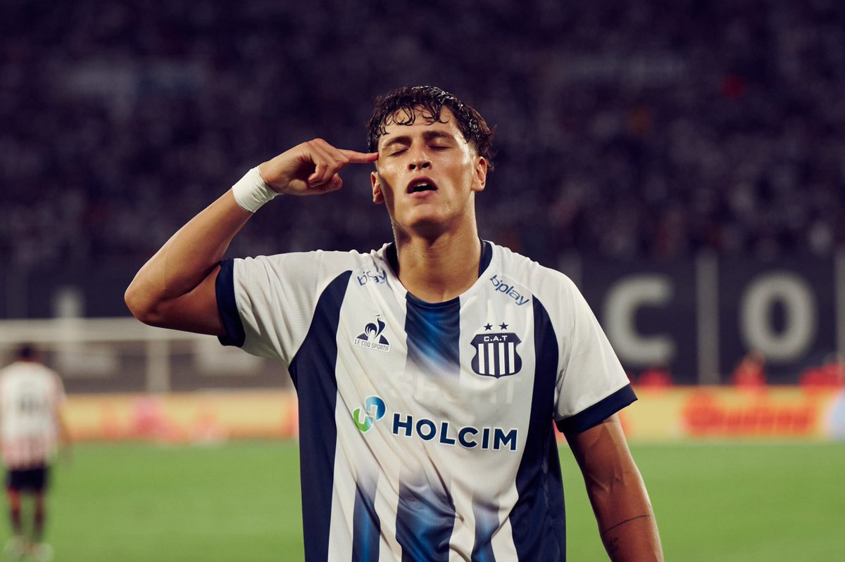 EnPases's tweet photo. #Talleres | URGENTE 🚨
Valentin Davila rechazó la propuesta de #JuarezFC a prestamo y con opcion de compra. El jugador por tomar esa decisión fue bajado a reserva por orden de Sebastián Fassi, ya que consideraba necesario prestar al pibe. DESASTROSO. HASTA CUANDO? https://t.co/70pwVgUnSQ
