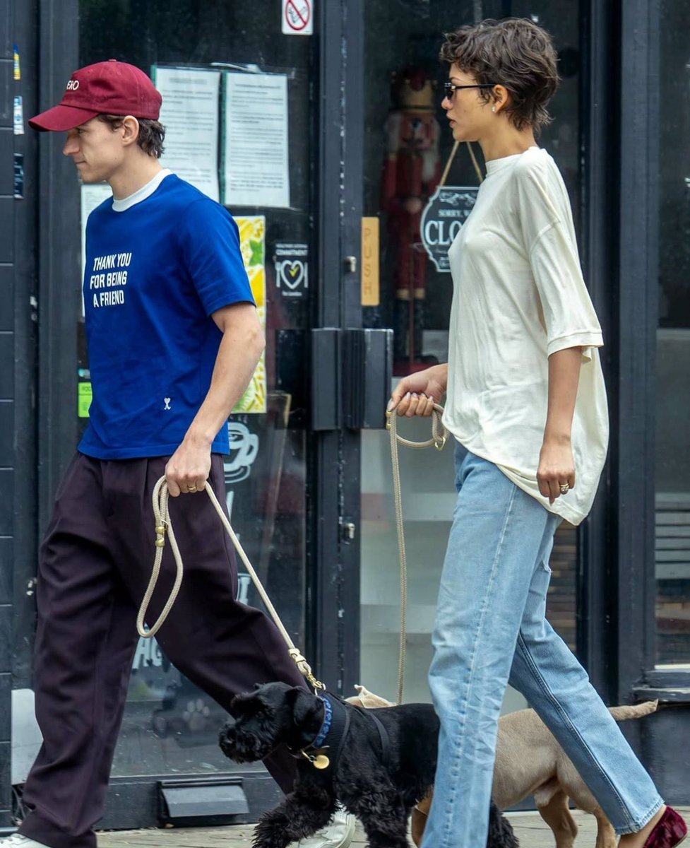 thollandrchives's tweet photo. Tom Holland and Zendaya spotted wearing their wedding rings in London recently! https://t.co/93h3U6iQy5