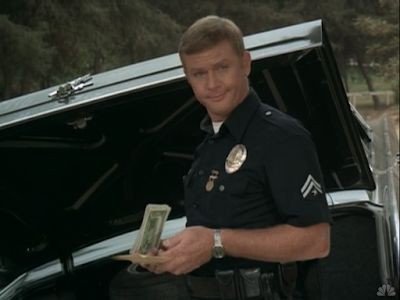 JennBigDog2026's tweet photo. That was a huge bust @OfficerMalloy And it wasn't even mine. https://t.co/roIGAVMrQx