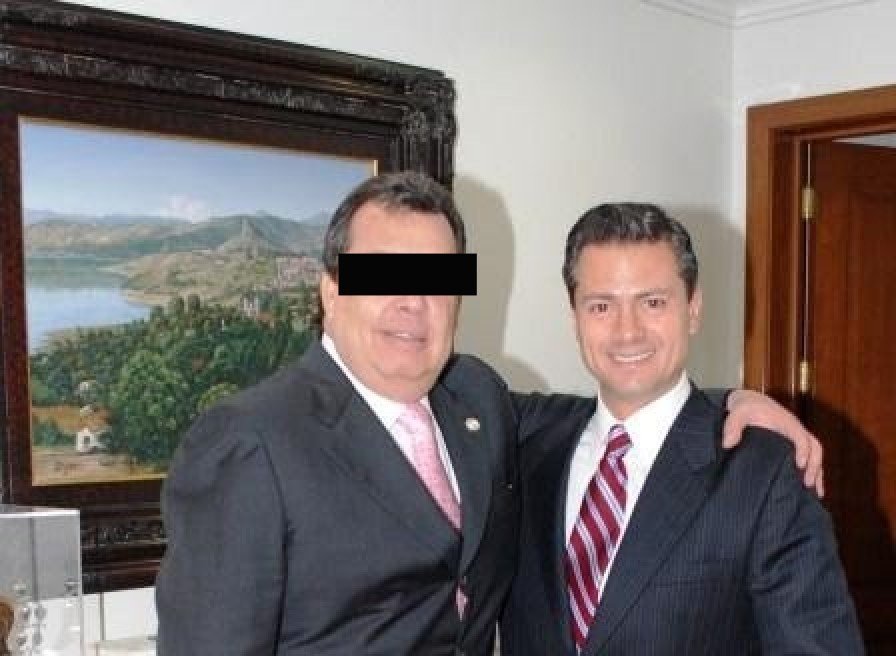 FreddyOliviery's tweet photo. Golpazo al Cártel del PRIAN 👊

Cae Ángel Aguirre por ocultar evidencias del paradero de los 43 normalistas de Ayotzinapa.

En el PRIAN hay de todo: huachicoleros, narcos, asesinøs, etc. https://t.co/AeAdxaozaP