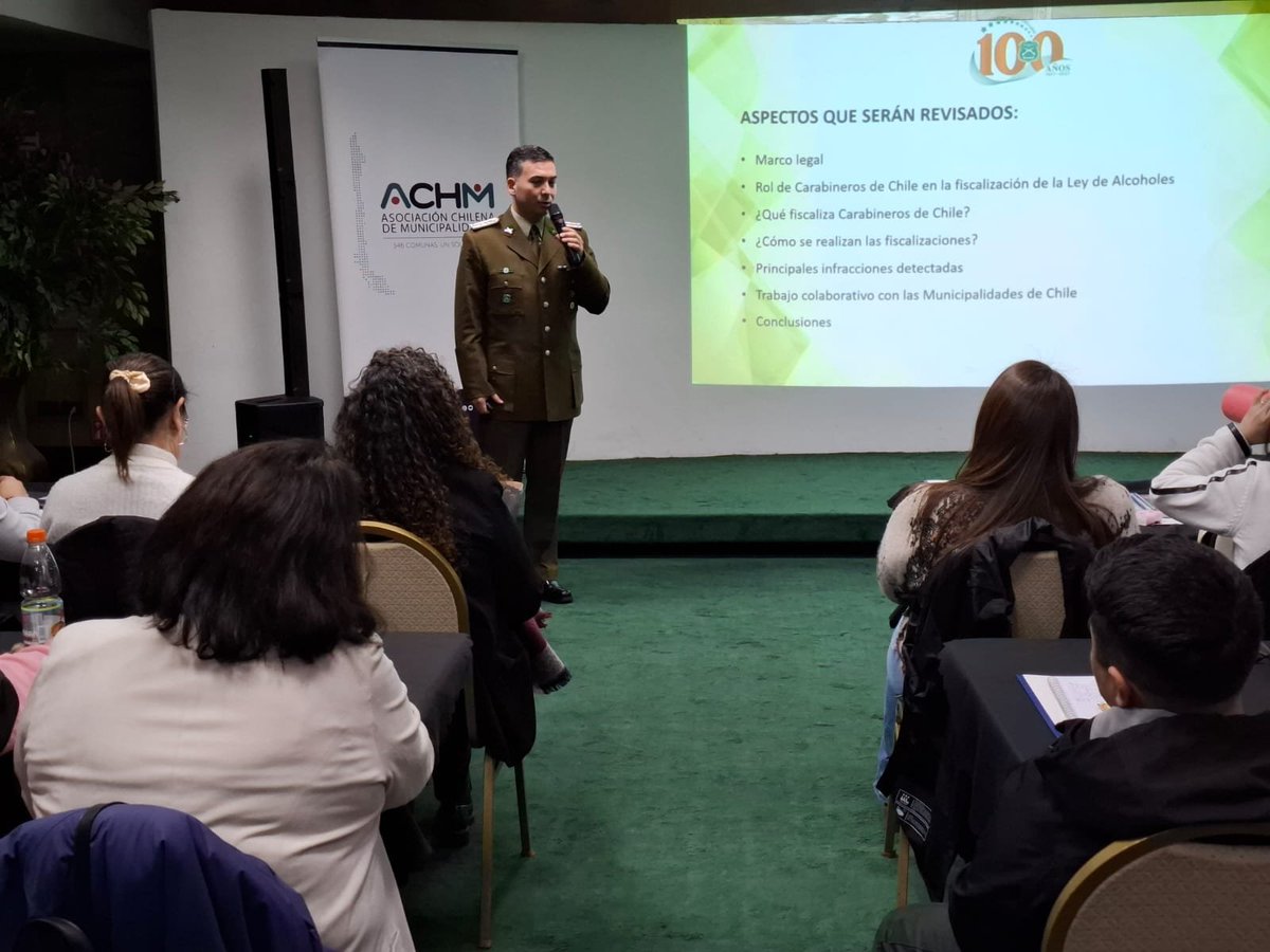ACHMChile's tweet photo. Más de 90 funcionarias y funcionarios municipales participan en Concepción en la capacitación de la ACHM sobre la Ley N.º 19.925, abordando patentes de alcoholes, fiscalización, sanciones, prevención y ordenanzas locales. https://t.co/ADMmhWxIrV