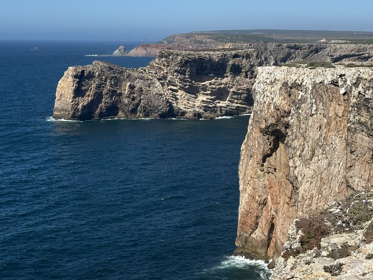 gonefishng's tweet photo. took hannigram to see cliffs by the atlantic ocean today i think they got war flashbacks https://t.co/h0HPQj7iQa