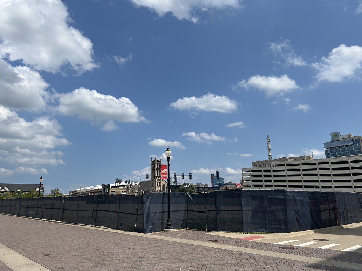 313Hockey's tweet photo. District Detroit was announced back in 2017. Olympia Development (owned by the Ilitch family) received $1.5 billion in taxpayer subsidies to complete the district.

It’s now August of 2026. District Detroit is still an empty lot with zero signs of development. https://t.co/8wm623gLpL