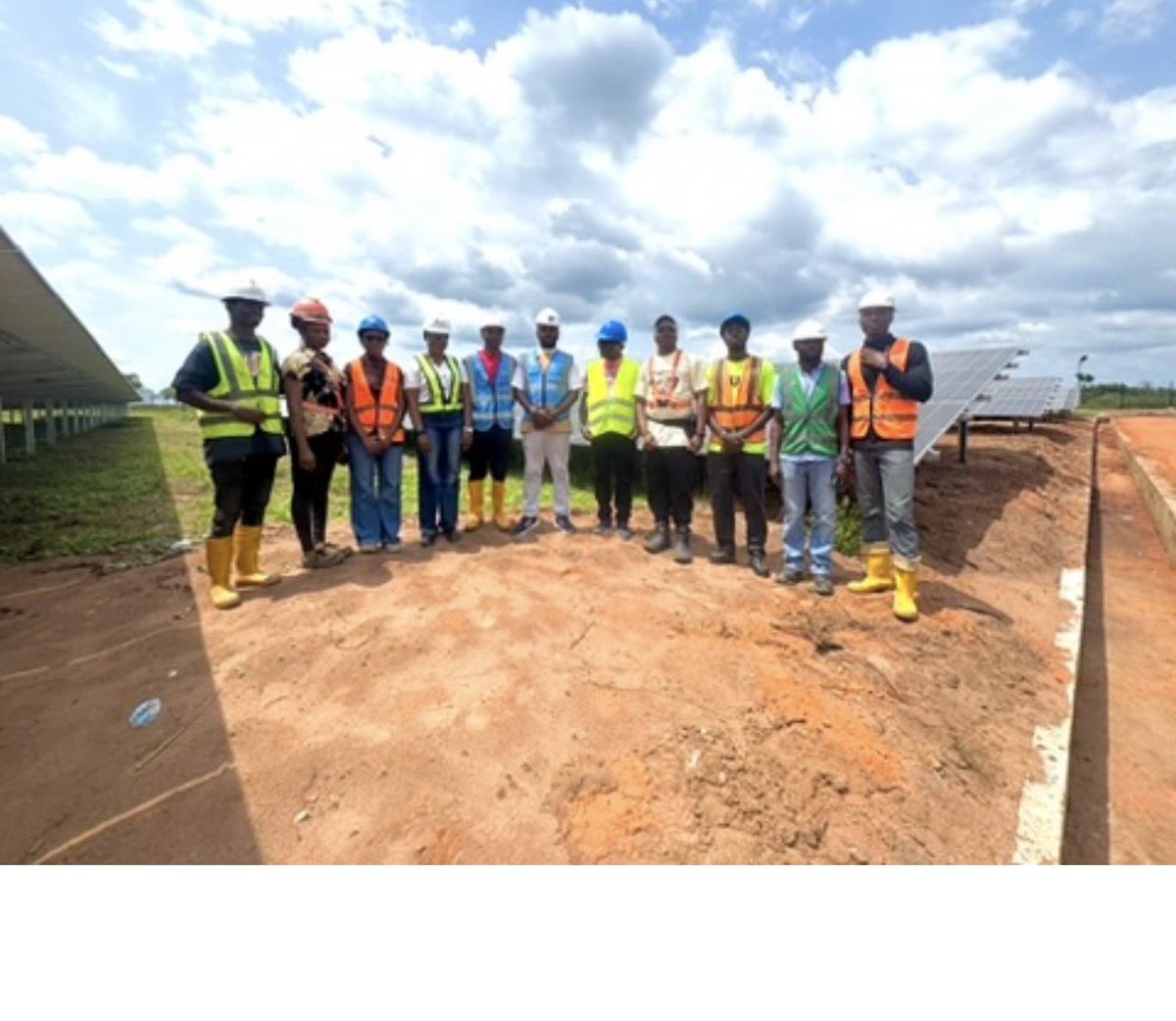 woye1's tweet photo. Memories: Energizing Education Programme at the University of Port Harcourt by @TheREANigeria 

2: 10.7MW solar-hybrid Power installation to provide reliable Electricity to the University and Teaching Hospital @SalakoIziaq @JosephOTegbe @abbaaliyu_ 

3: STEM students are part of the REA Energizing Education Programme.