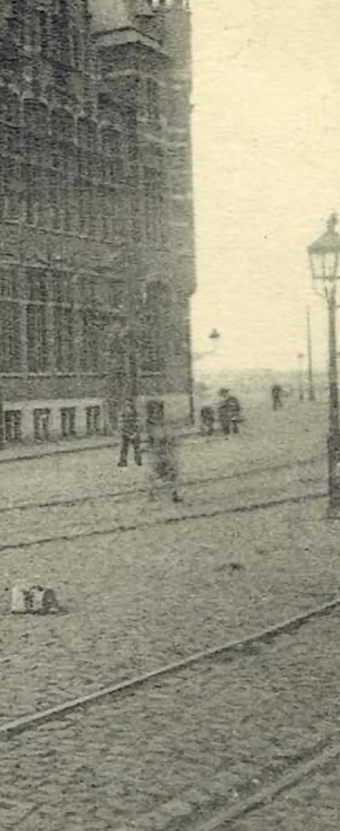 TheDoctorRegen's tweet photo. Maritime Commissioners Office (Le Pilotage or Piloten Haus) in Ostend, Belgium. Founded in 1900 after less than two years of construction. This is presented as a real photo according to official records, but zoom in on the details and you'll see painted-in people. https://t.co/LfRsGVMIte