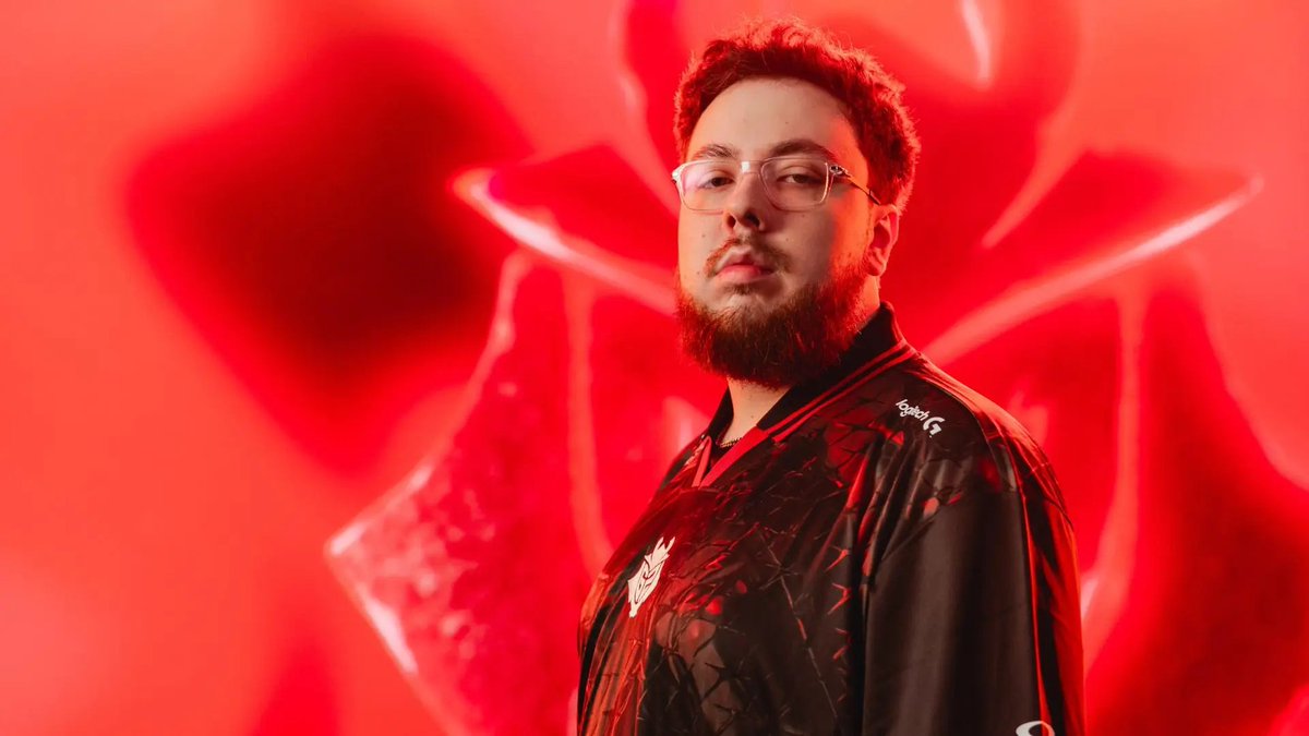 nandoshowww's tweet photo. A 🇺🇸 G2 anunciou a renovação de contrato com 🇺🇸 leaf por mais duas temporadas 

O jogador é o terceiro do atual elenco a renovar com a G2. Há algumas semanas, a equipe comunicou que também renovou com 🇺🇸 trent e 🇺🇸 JoshRT https://t.co/epNAzwKP26