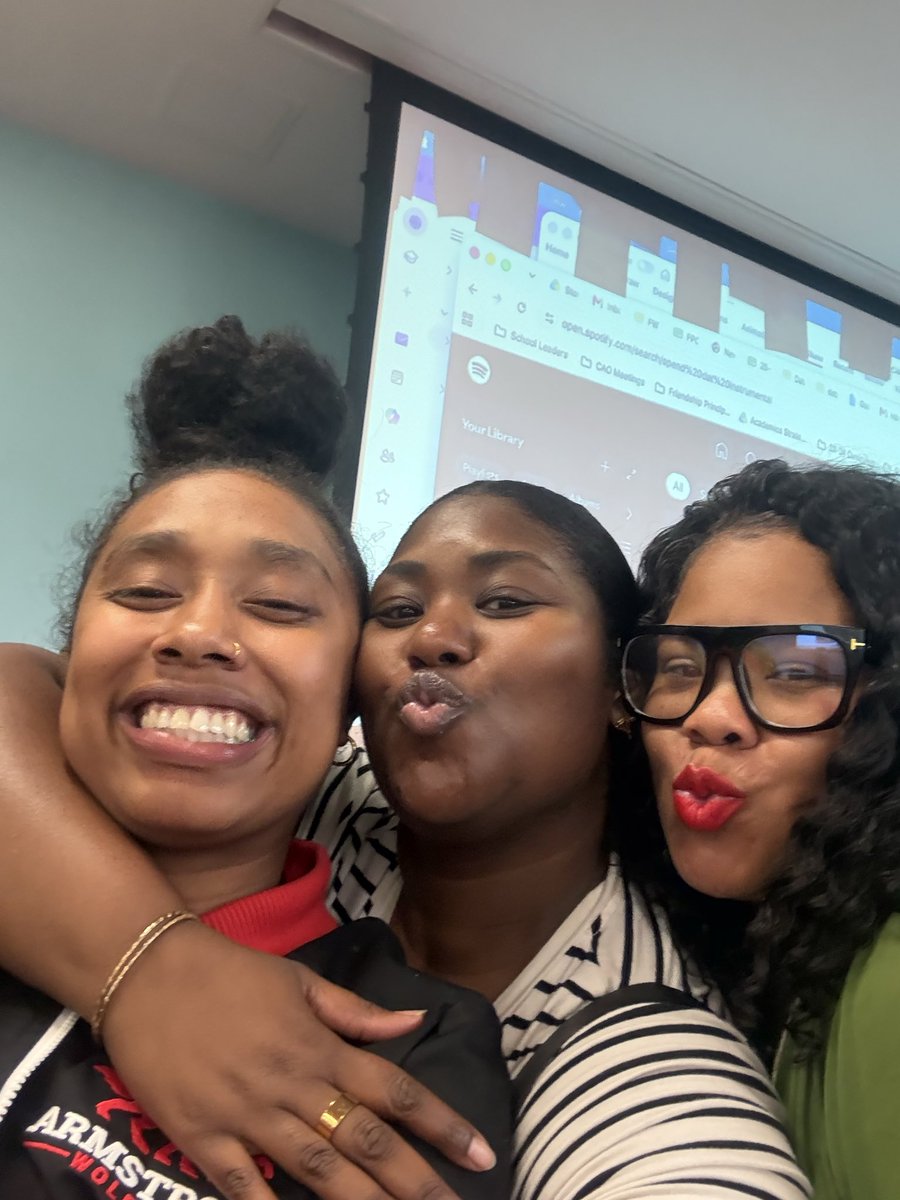 ELA_withMsJ's tweet photo. We love a cross campus collab! Real educators recognize talented educators no matter which campus they’re from! #FPCSCH #AspireMore #OneFriendship #Journeyto30 #FriendshipsJourneyto30 https://t.co/ElMwCiLCpm